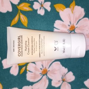 COVERGIRL HYDRATING CREAM CLEANSER